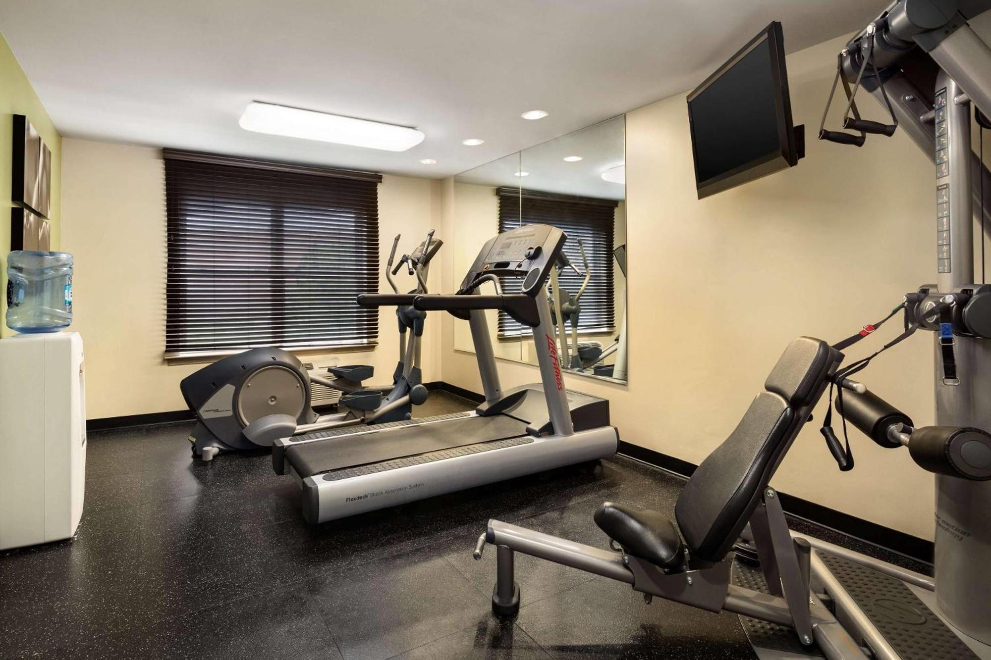 Country & By Radisson, Washington Dulles International Airport, Va Hotel 3*
