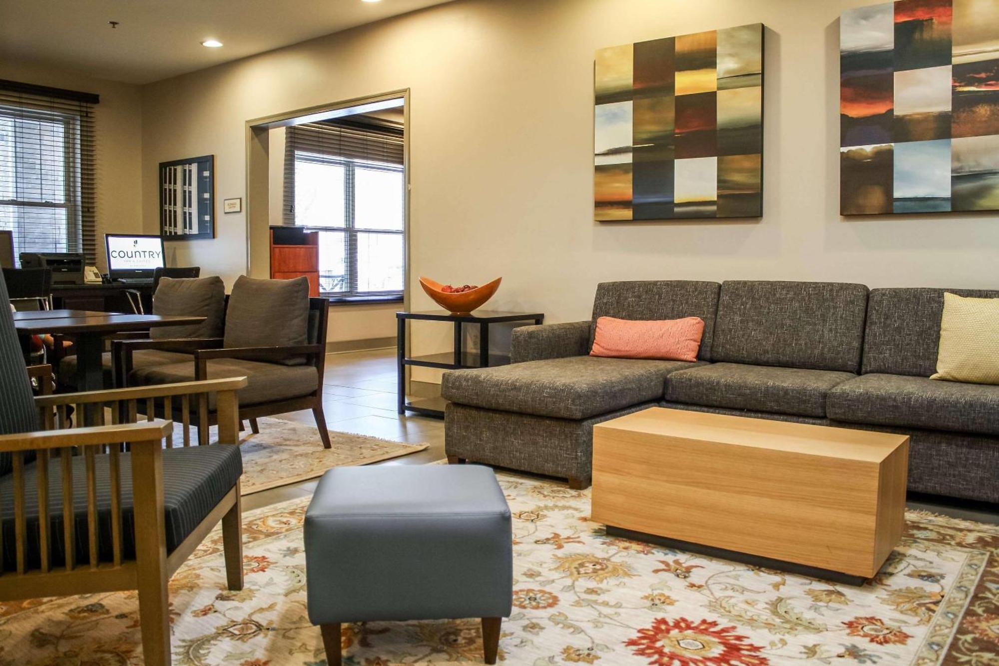 Country & By Radisson, Washington Dulles International Airport, Va Hotel Sterling