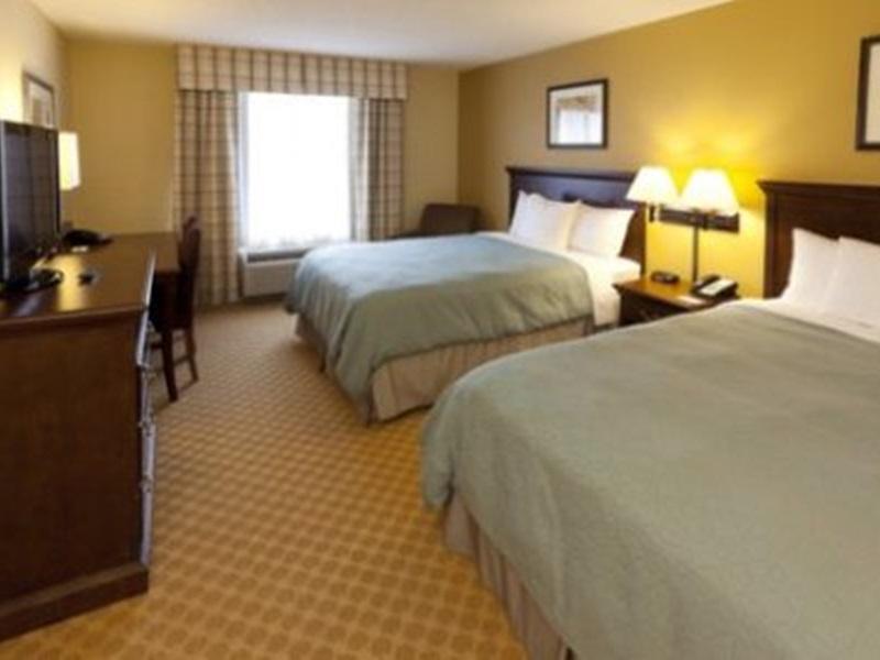Country & By Radisson, Washington Dulles International Airport, Va